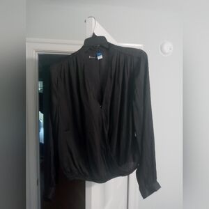 Old navy blouse NWT size Small